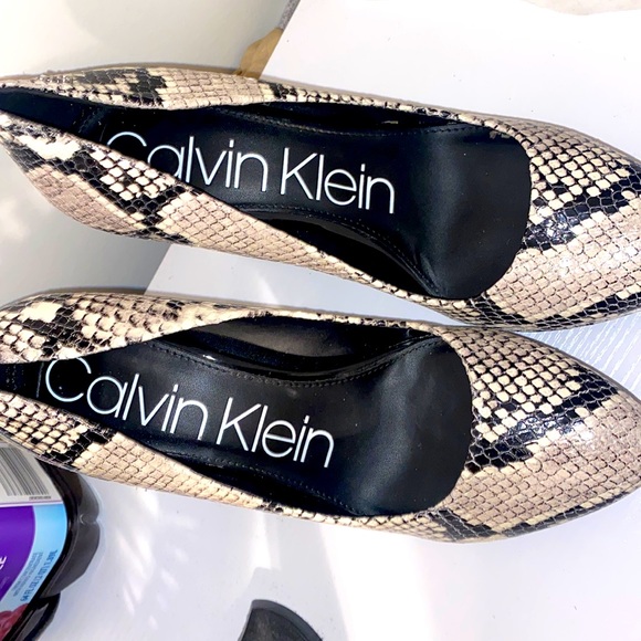 Calvin Klein Thick Heels - Picture 1 of 2